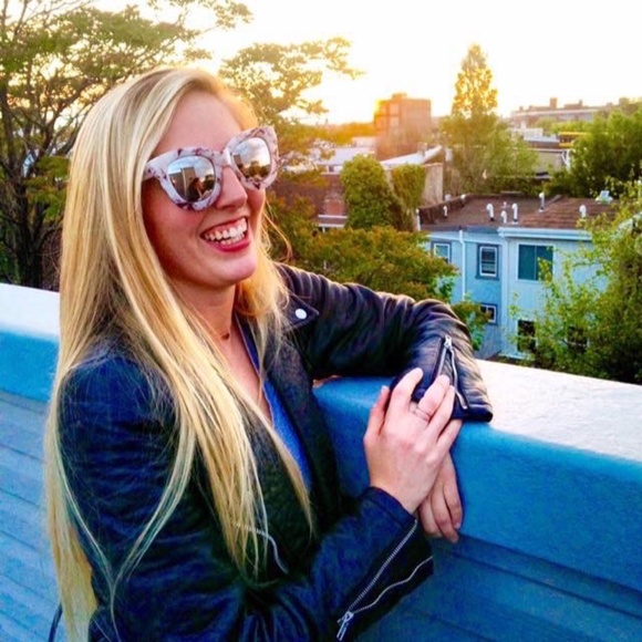 Meet your Posher, Leslie - Picture 7 of 13